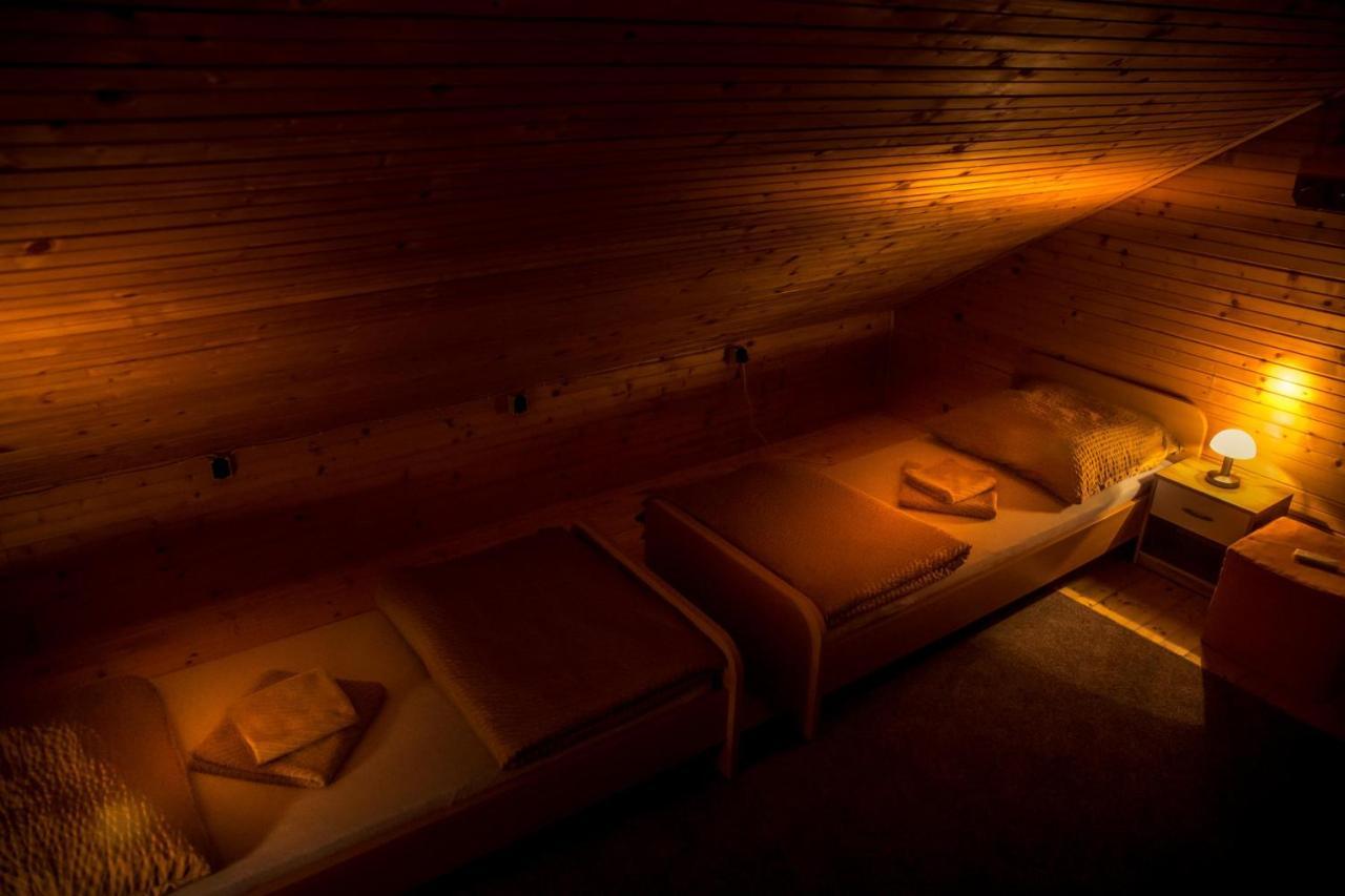 Kuca Za Odmor, Ferienhaus, Holiday Home Rugas Orahovica المظهر الخارجي الصورة