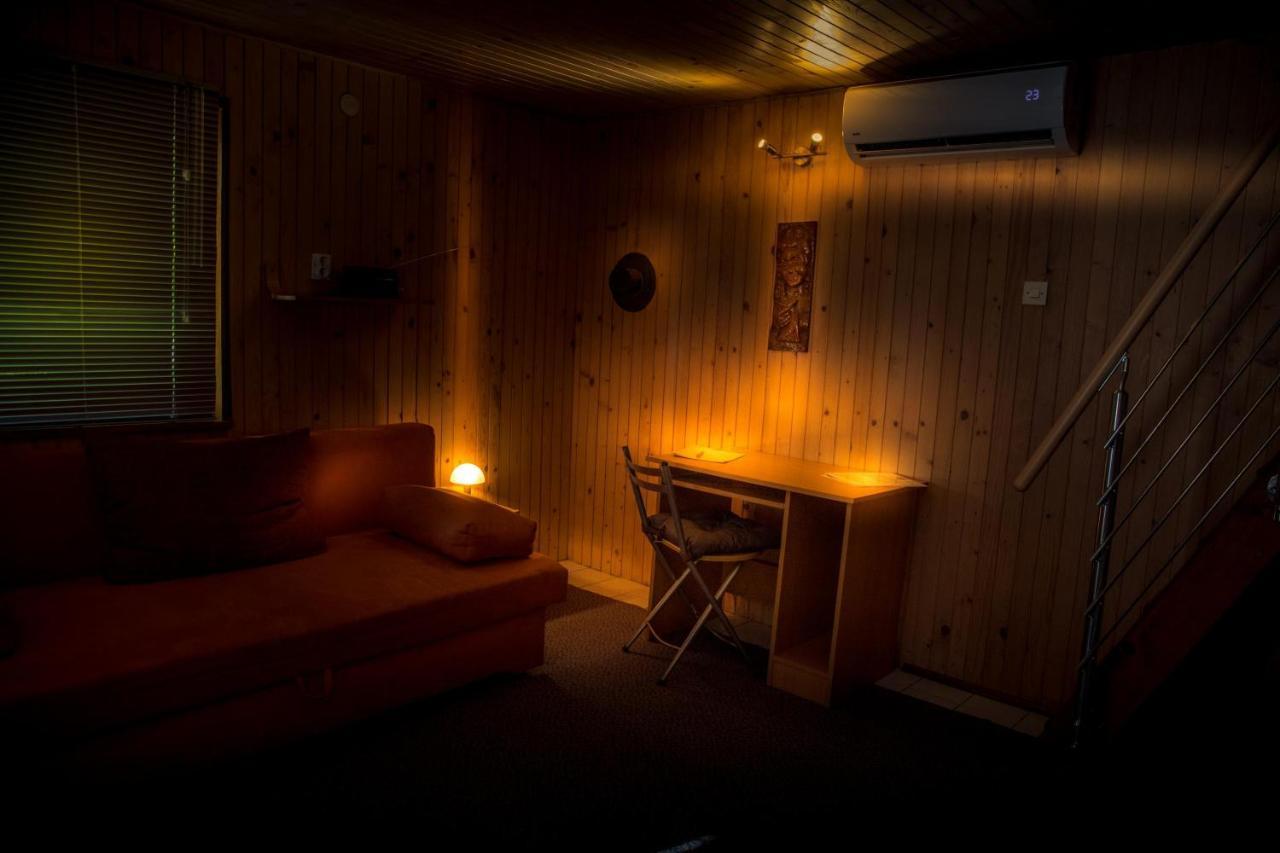 Kuca Za Odmor, Ferienhaus, Holiday Home Rugas Orahovica المظهر الخارجي الصورة